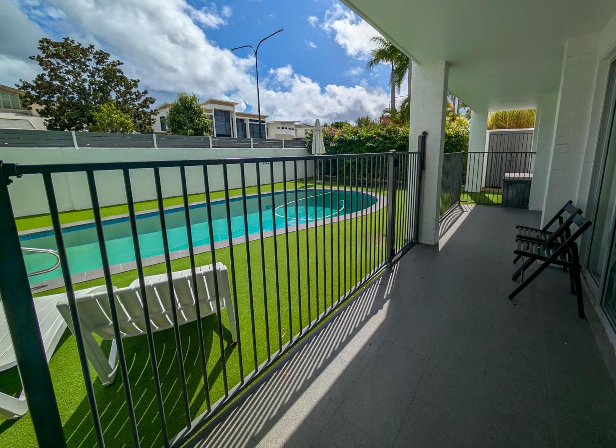 Noosa Parade Holiday Inn Noosa Heads Exterior foto